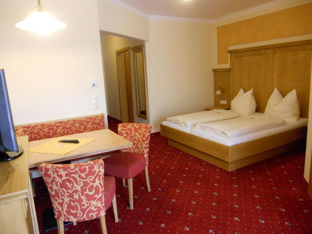 Ferienhotel Innviertel Kirchheim im Innkreis Extérieur photo